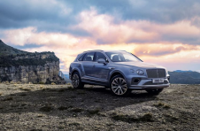 2021年Bentley Bentayga的风格和内容得到了大幅提升