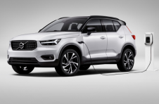 沃尔沃XC40获得入门级T4 PHEV，两个轻度混合动力总成