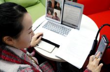 本学期再录5500余节在线课，上海中小学空中课堂优质视频课怎么“炼”成的