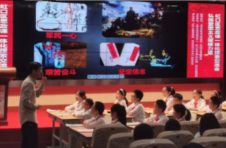 打造大中小思政课一体化“虹口样本”：推出好课、培养优师，把讲台搬进社会