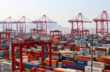 前三季度上海进出口2.53万亿元，欧盟为上海最大贸易伙伴