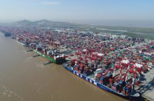 420万标准箱，上海港单月集装箱吞吐量再破历史纪录