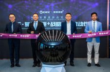 互联网+听力健康服务模式正式起航 : 唯听中国与复星健康+达成战略合作