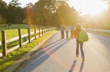 芬兰计划延长义务教育年限 确保学生为未来做好准备