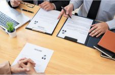 疫情下回国求职留学生“战斗力”很强？25岁以下越来越多，硕士生是中坚力量