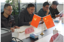 党建引领 么么直播新风气