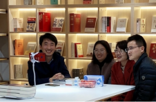 这个特别寒假，上海留校学子同样“在家过年”